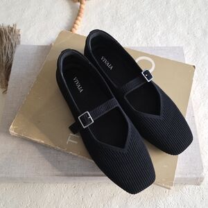 Vivaia Mary Jane Square Toe Flats
